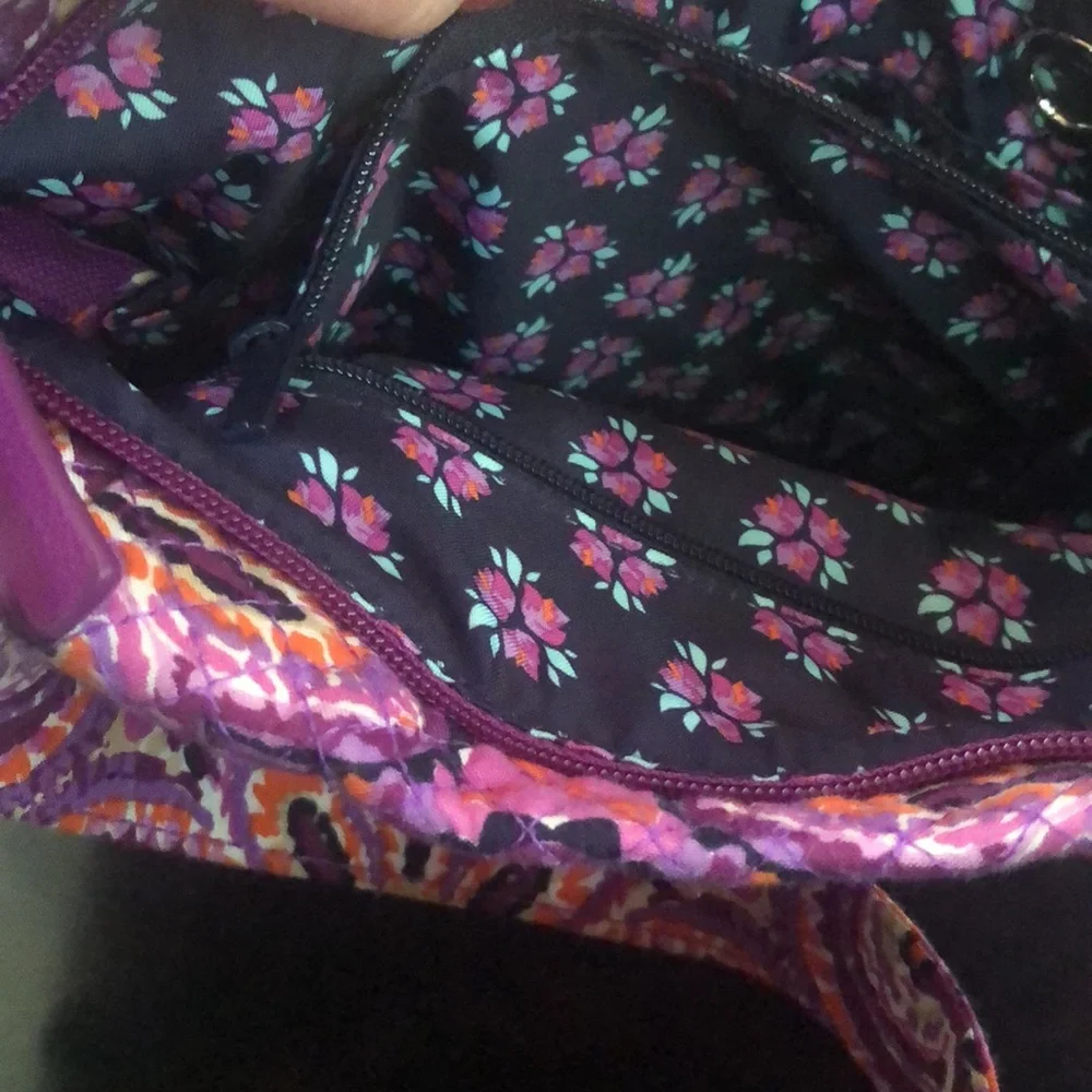 VERA BRADLEY Crossbody Hipster Purple/ Orange Paisley Bag/ Purse - Picture 9 of 13